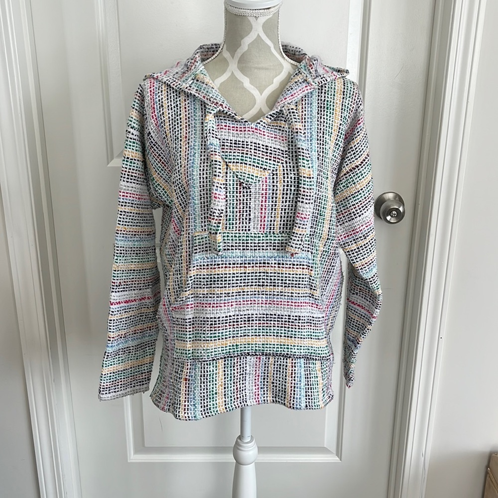 Pininos baja hoodie size large(12/14)